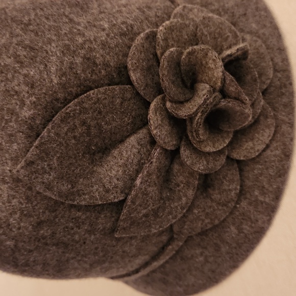 New Nine West Wool Hat - Picture 2 of 5